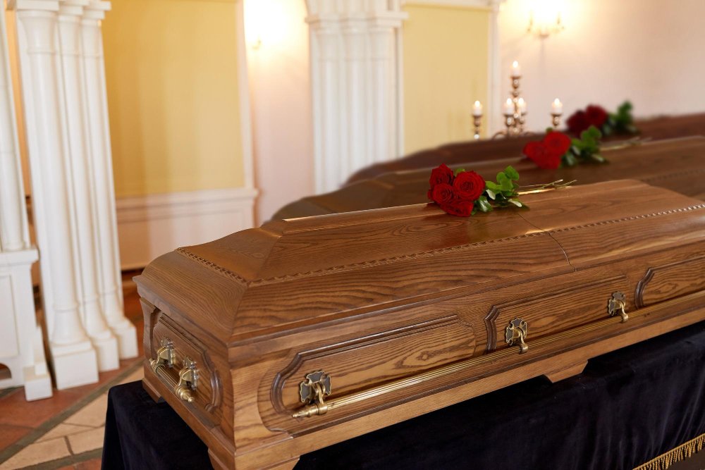  Coffins, Caskets & Burial Items
